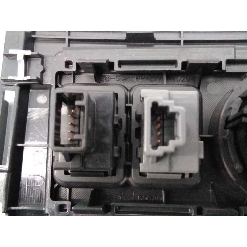 Recambio de mando multifuncion para toyota land cruiser (j15) gx referencia OEM IAM 135625  E3-B2-15-1