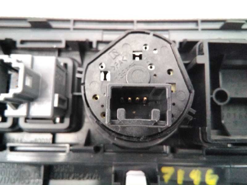 Recambio de mando multifuncion para toyota land cruiser (j15) gx referencia OEM IAM 135625  E3-B2-15-1