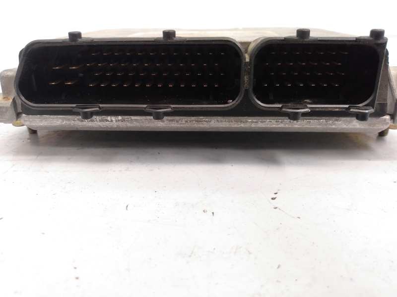 Recambio de centralita motor uce para jeep gr.cherokee (wj/wg) 3.1 td limited referencia OEM IAM 0281001767 P56029114AE E3-B6-22