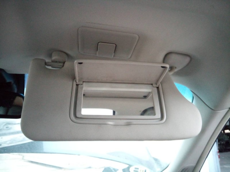 Recambio de parasol derecho para infiniti q70 lim. 3.0d gt referencia OEM IAM   