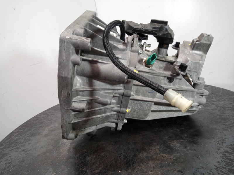 Recambio de caja cambios para renault megane iii berlina 5 p limited referencia OEM IAM TL4068  M1-B3-127
