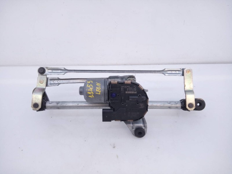 Recambio de motor limpia delantero para seat leon (5f1) style referencia OEM IAM 5F1955119A 3397021852 E1-B6-48-2
