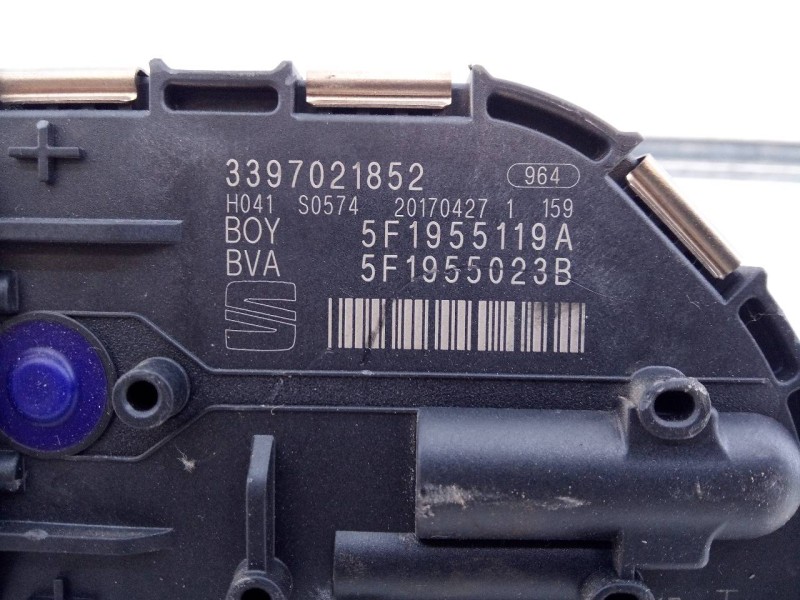 Recambio de motor limpia delantero para seat leon (5f1) style referencia OEM IAM 5F1955119A 3397021852 E1-B6-48-2