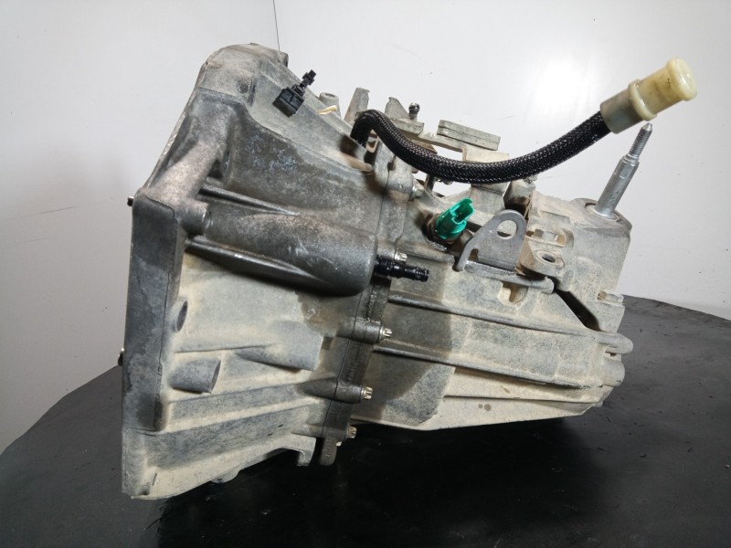 Recambio de caja cambios para dacia duster laureate 4x2 referencia OEM IAM TL4075  M1-B3-170