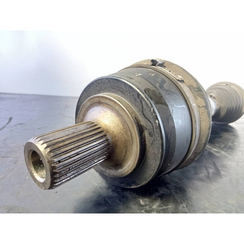 Recambio de transmision delantera izquierda para mercedes-benz clase a (w176) a 180 cdi blueefficiency (176.012) referencia OEM 