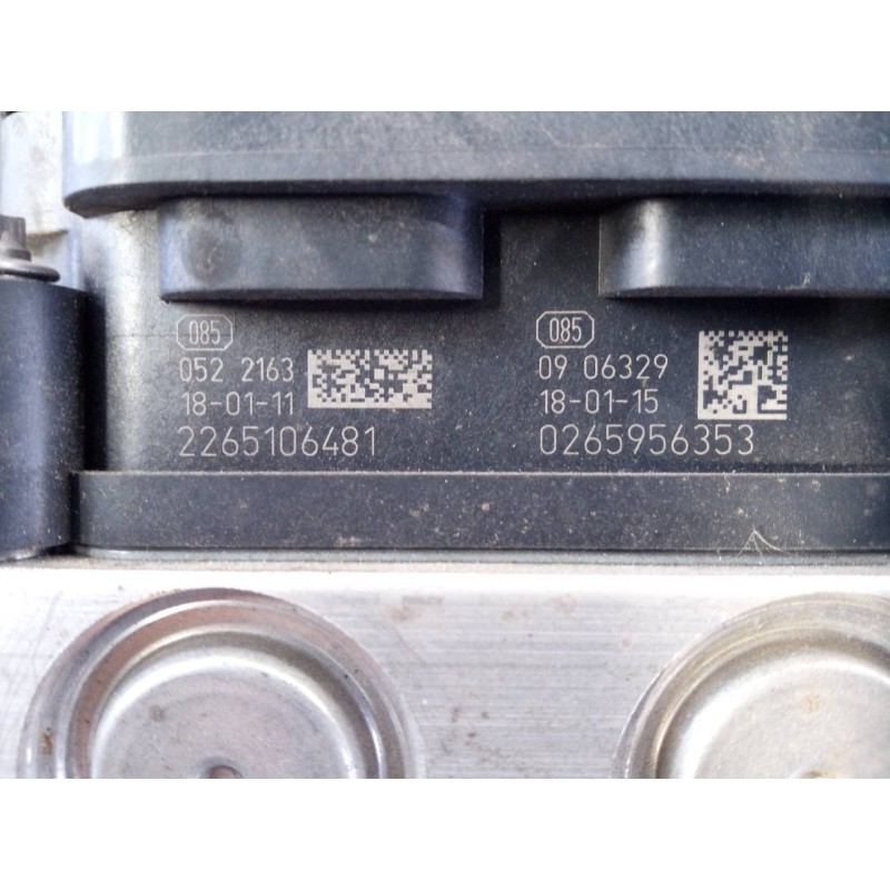 Recambio de abs para opel insignia berlina edition referencia OEM IAM 2265106481 98127 P3-B8-24-3