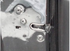 CERRADURA PUERTA DELANTERA IZQUIERDA 