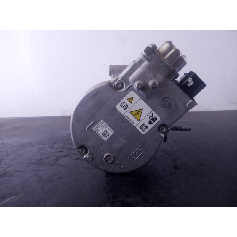 Recambio de compresor aire acondicionado para ford kuga st-line referencia OEM IAM LX6A19D623AD  P3-A3-9-1