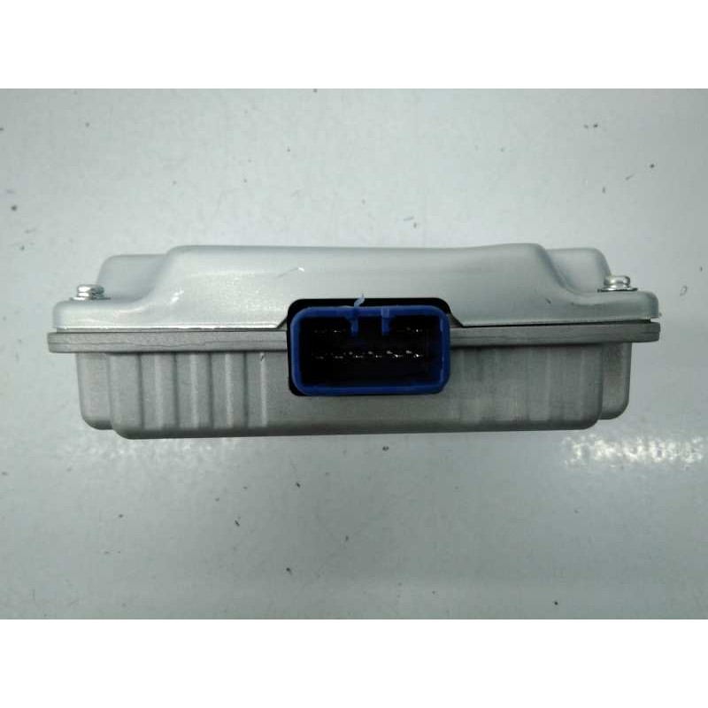 Recambio de modulo electronico para toyota land cruiser (j15) gx referencia OEM IAM 11901093721  E3-B2-15-1