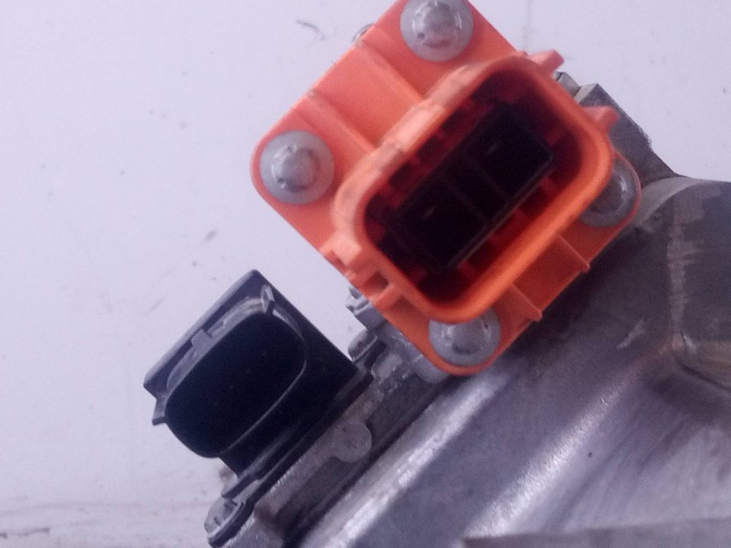 Recambio de compresor aire acondicionado para ford kuga st-line referencia OEM IAM LX6A19D623AD  P3-A3-9-1