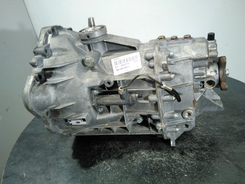 Recambio de caja cambios para volkswagen lt caja cerrada / combi (mod. 1997) lt 28 caja cerrada referencia OEM IAM 711623 137346