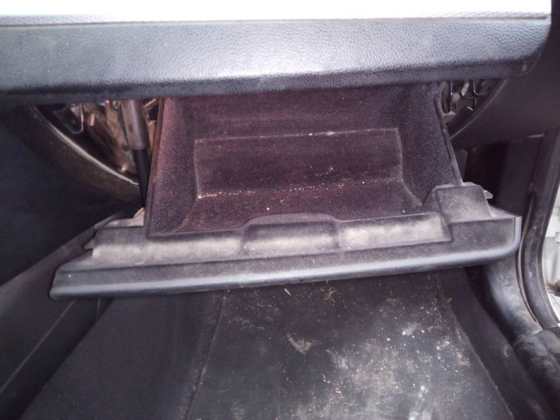 Recambio de guantera para bmw serie 1 coupe (e82) 118d referencia OEM IAM   