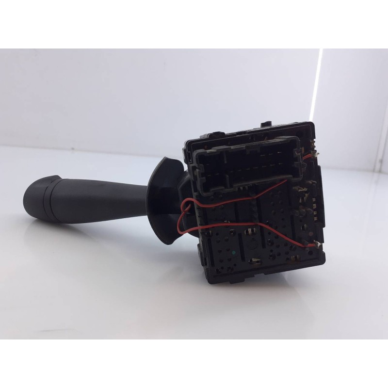 Recambio de mando limpia para dacia duster laureate 4x2 referencia OEM IAM   E2-A1-6-2