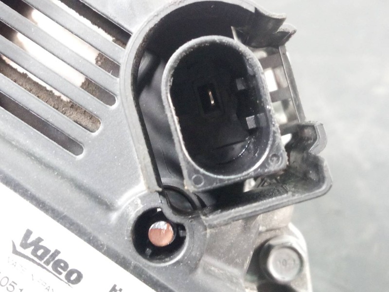 Recambio de alternador para skoda fabia active referencia OEM IAM 05E903026Q  P3-B5-23-2