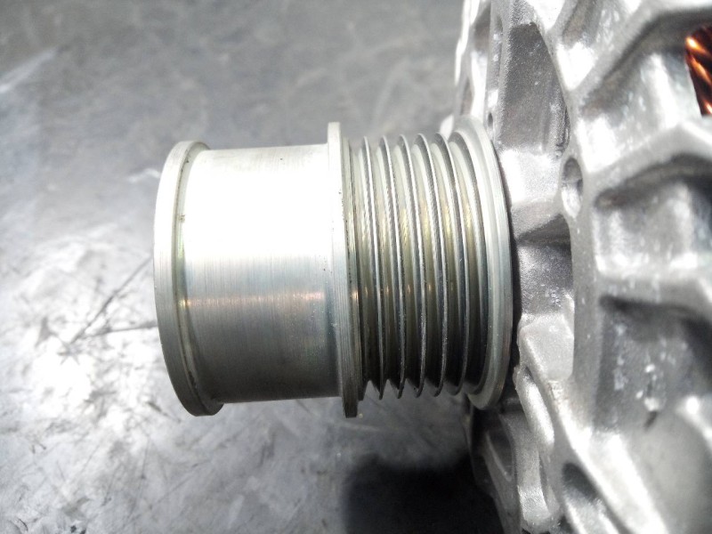 Recambio de alternador para skoda fabia active referencia OEM IAM 05E903026Q  P3-B5-23-2