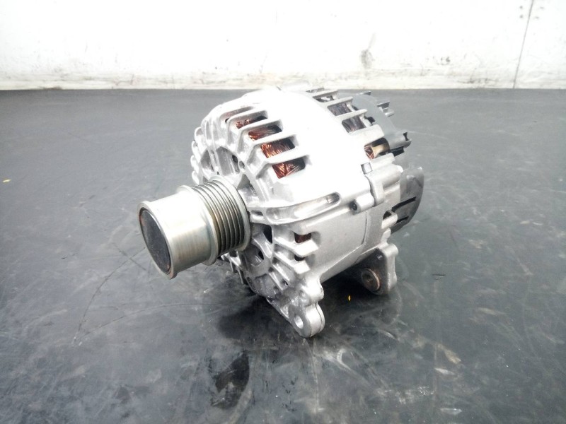 Recambio de alternador para skoda fabia active referencia OEM IAM 05E903026Q  P3-B5-23-2