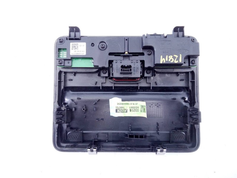 Recambio de luz interior para ford kuga st-line referencia OEM IAM NG098611444755 P701001600003 E3-B3-40-2