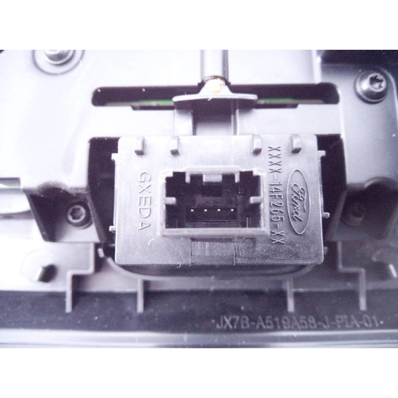 Recambio de luz interior para ford kuga st-line referencia OEM IAM NG098611444755 P701001600003 E3-B3-40-2