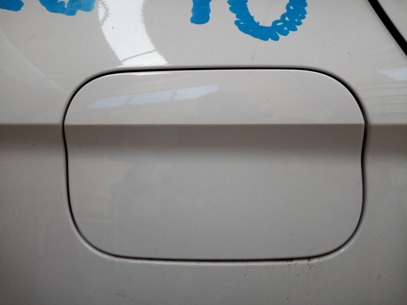 Recambio de tapa exterior combustible para skoda fabia active referencia OEM IAM   