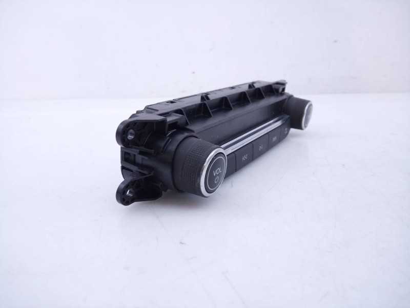 Recambio de mando climatizador para ford kuga st-line referencia OEM IAM LJ6T18K811CB  E3-B3-34-2