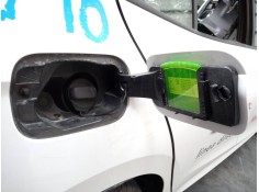 Recambio de tapa exterior combustible para skoda fabia active referencia OEM IAM    2