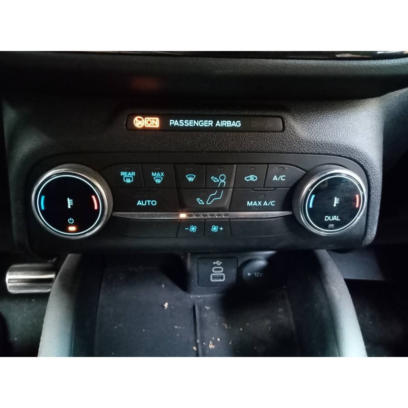 Recambio de mando climatizador para ford kuga st-line referencia OEM IAM LJ6T18K811CB  E3-B3-34-2