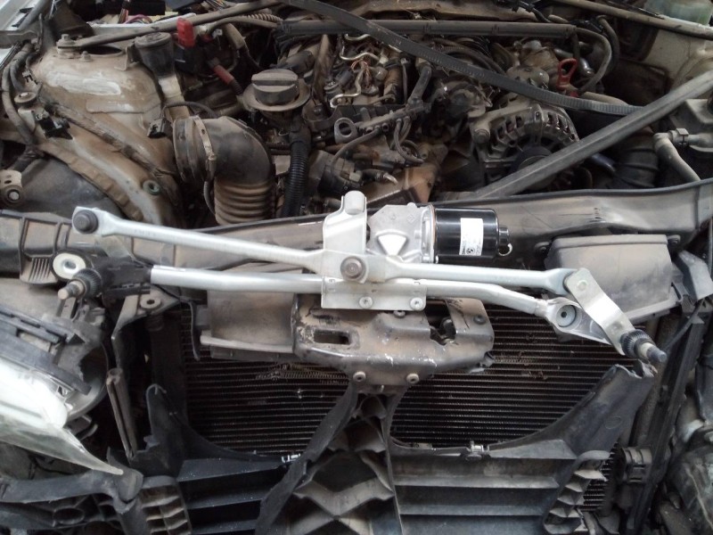 Recambio de motor limpia delantero para bmw serie 1 coupe (e82) 118d referencia OEM IAM 719303601 405121 