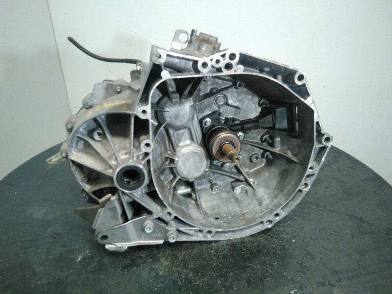 Recambio de caja cambios para citroën c4 picasso attraction referencia OEM IAM 20EA68  M1-B2-24