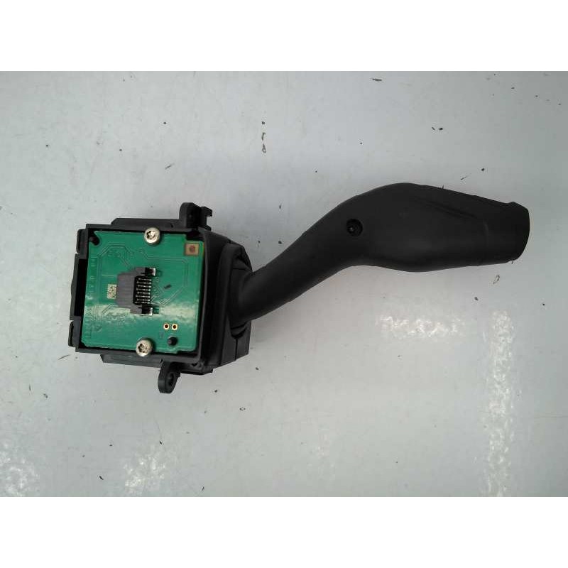 Recambio de mando intermitentes para ford ranger (tke) doppelkabine 4x4 wildtrak referencia OEM IAM 13335  E3-B3-41-1