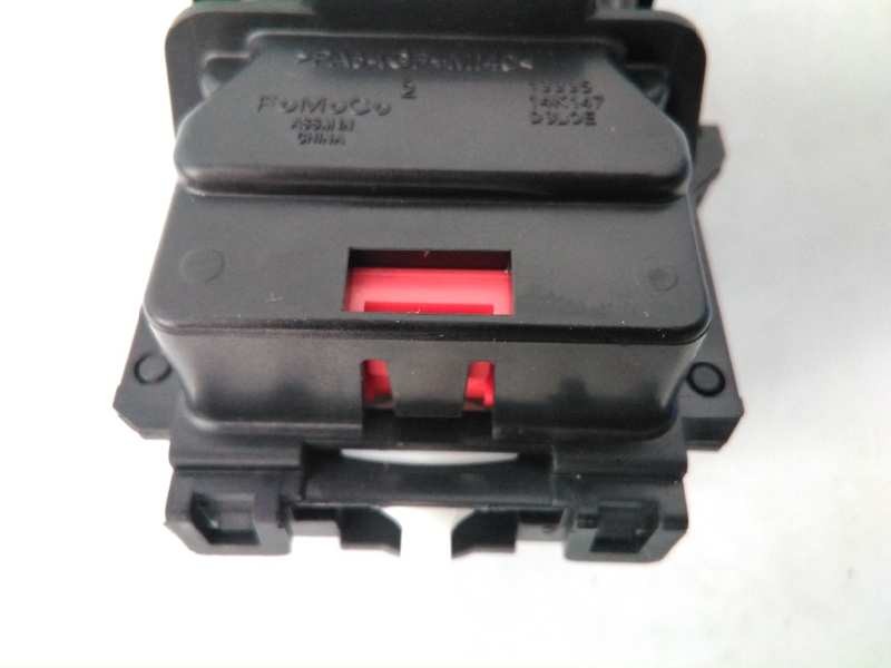 Recambio de mando intermitentes para ford ranger (tke) doppelkabine 4x4 wildtrak referencia OEM IAM 13335  E3-B3-41-1
