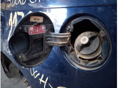 Recambio de tapa exterior combustible para jeep gr. cherokee (wh) 3.0 crd limited referencia OEM IAM    2