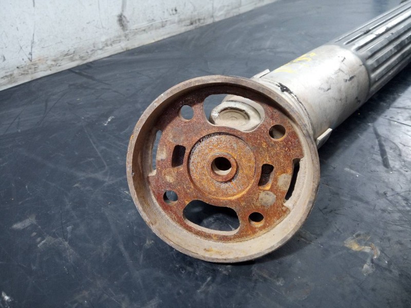 Recambio de transmision central para jeep gr. cherokee (wh) 3.0 crd limited referencia OEM IAM P52853003AD  P1-B3-29