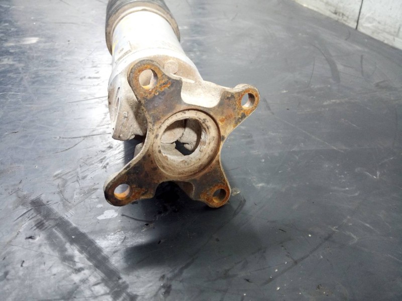 Recambio de transmision central para jeep gr. cherokee (wh) 3.0 crd limited referencia OEM IAM P52853003AD  P1-B3-29