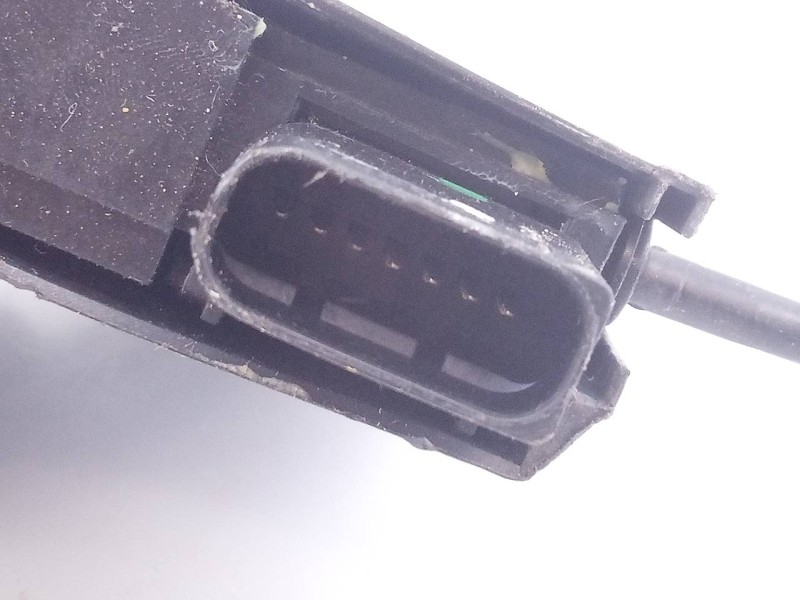 Recambio de cerradura puerta trasera izquierda para citroën c4 picasso attraction referencia OEM IAM 9810310880  E1-B5-44-1