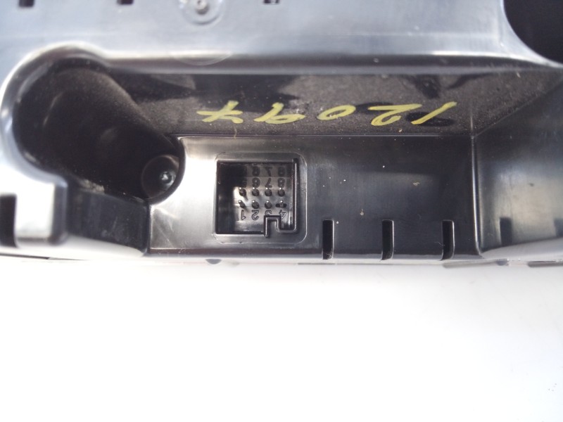 Recambio de mando climatizador para mercedes-benz clase a (bm 177) a 180 d edition 1 (177.003) referencia OEM IAM A2479053402  E