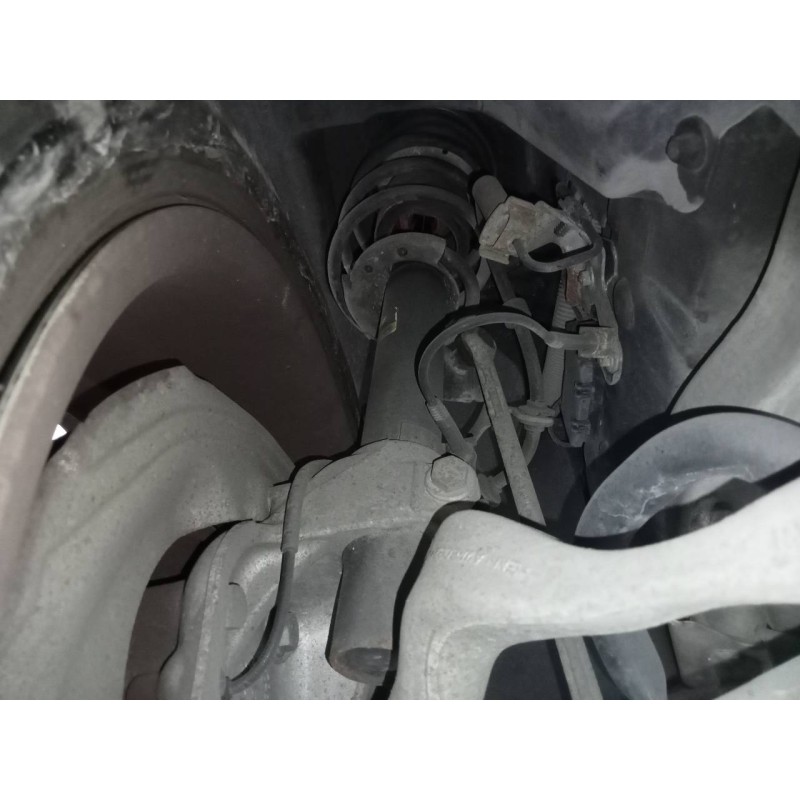 Recambio de amortiguador delantero derecho para bmw serie 1 berlina (e81/e87) 118i limited sport edition referencia OEM IAM   