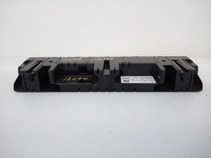 Recambio de mando climatizador para mercedes-benz clase a (bm 177) a 180 d edition 1 (177.003) referencia OEM IAM A2479053402  E