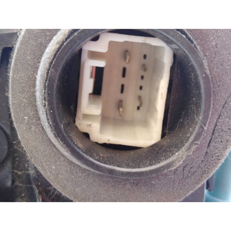 Recambio de cerradura puerta trasera izquierda para toyota corolla (e15) sol referencia OEM IAM   E2-B4-10-2