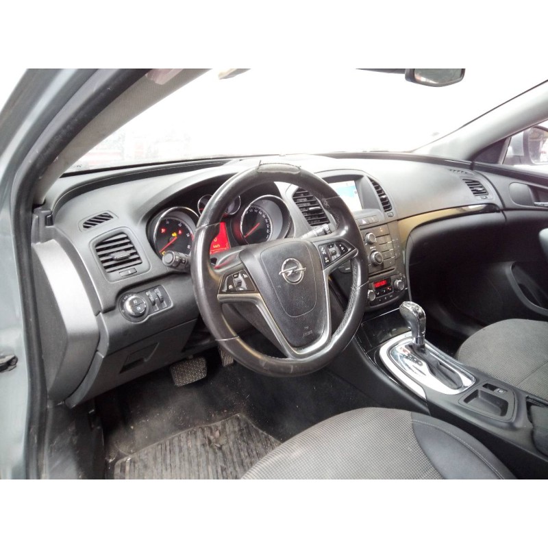 Recambio de salpicadero para opel insignia berlina edition referencia OEM IAM   