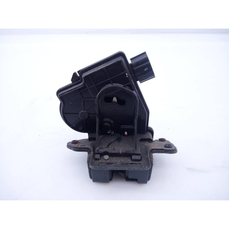 Recambio de cerradura maletero / porton para toyota auris luna referencia OEM IAM   E2-B4-54-2