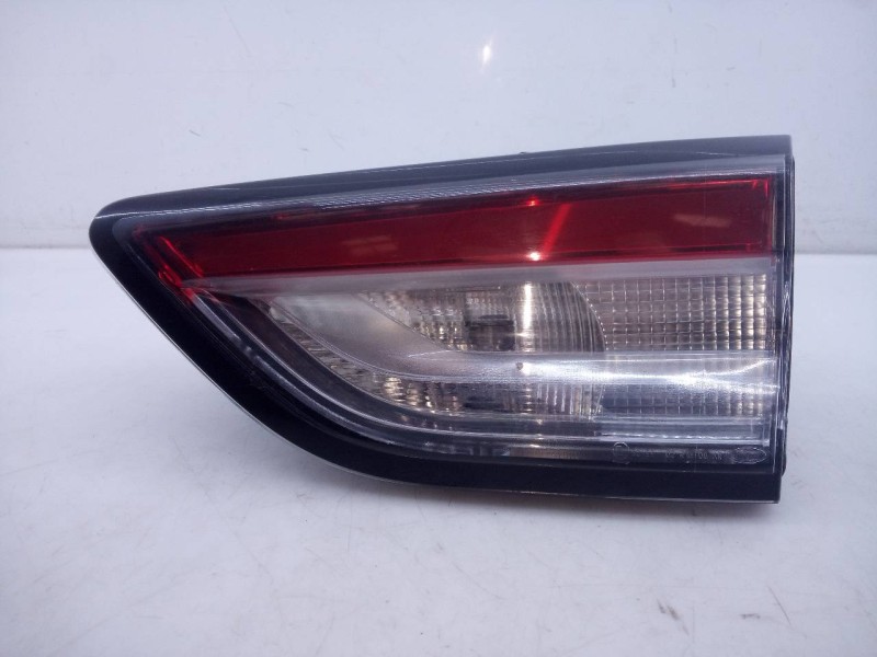 Recambio de piloto trasero derecho porton para ford kuga st-line referencia OEM IAM   E2-B3-44-2