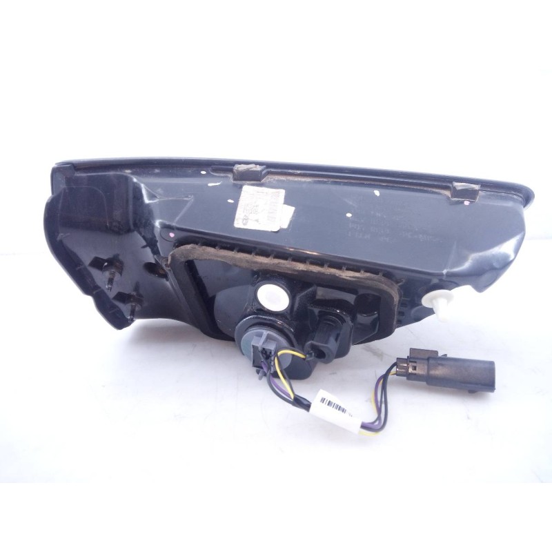 Recambio de piloto trasero derecho porton para ford kuga st-line referencia OEM IAM   E2-B3-44-2