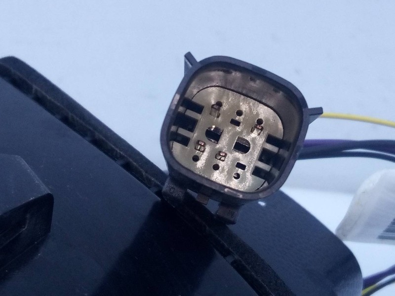 Recambio de piloto trasero derecho porton para ford kuga st-line referencia OEM IAM   E2-B3-44-2