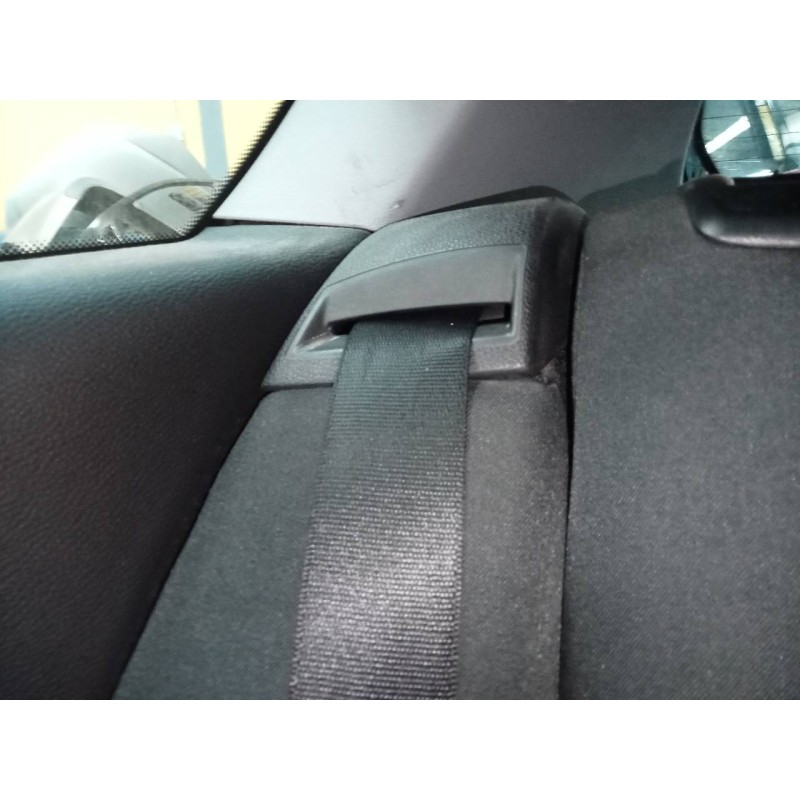 Recambio de cinturon seguridad trasero derecho para bmw serie 1 berlina (e81/e87) 118i limited sport edition referencia OEM IAM 