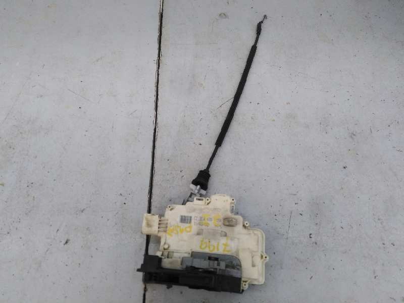 Recambio de cerradura puerta delantera izquierda para volkswagen passat berlina (3c2) advance referencia OEM IAM 3AE885681CFKZ  
