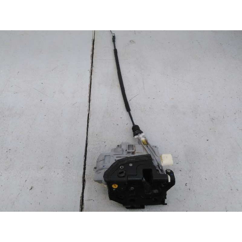 Recambio de cerradura puerta delantera izquierda para volkswagen passat berlina (3c2) advance referencia OEM IAM 3AE885681CFKZ  