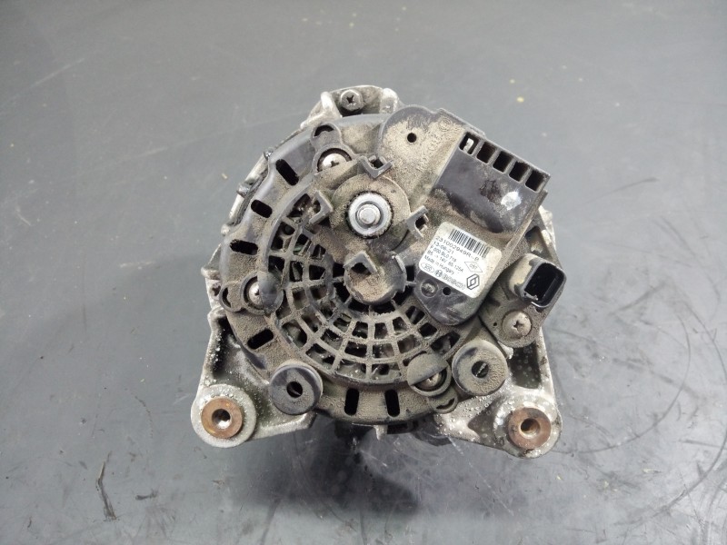 Recambio de alternador para dacia lodgy ambiance referencia OEM IAM 231002949R  P3-A4-22-4