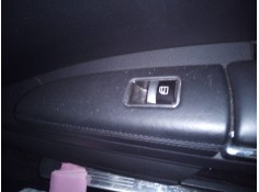 MANDO ELEVALUNAS DELANTERO DERECHO 