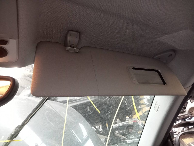 Recambio de parasol derecho para bmw serie 1 berlina (e81/e87) 118i limited sport edition referencia OEM IAM   