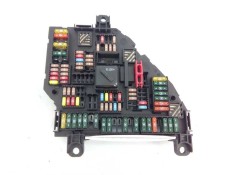 CAJA RELES / FUSIBLES 921085802 11071000183595 E3-A2-30-1